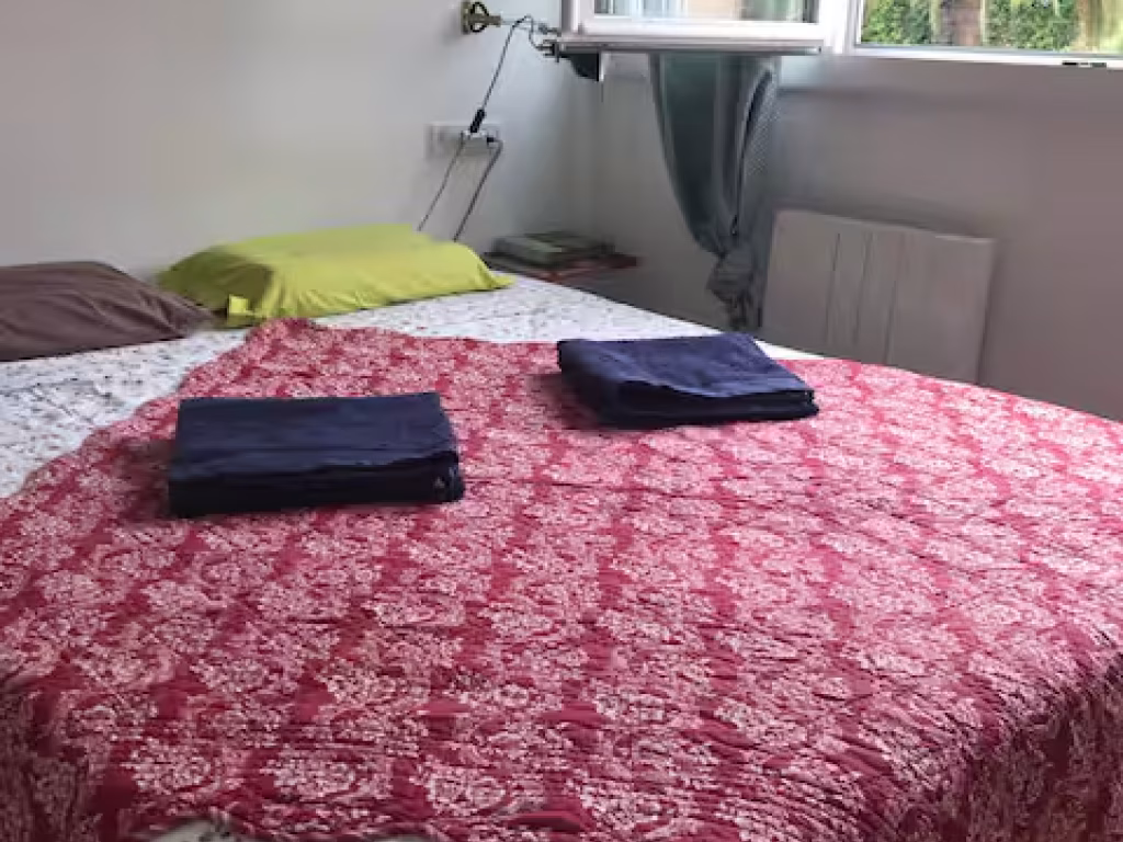 Plages et commerces au pied de l'appartement !
