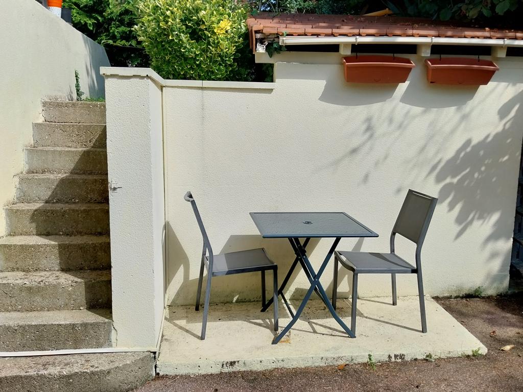 Joli studio T1 dans maison individuelle 30km de Paris