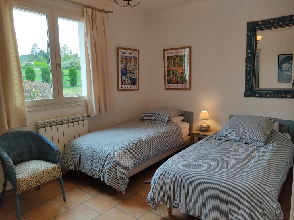 Superbe villa 10 personnes avec piscine chauffée à Villecroze