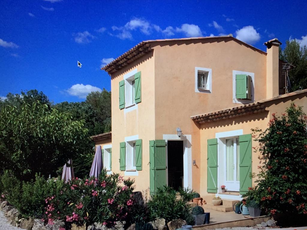 Superbe villa 10 personnes avec piscine chauffée à Villecroze