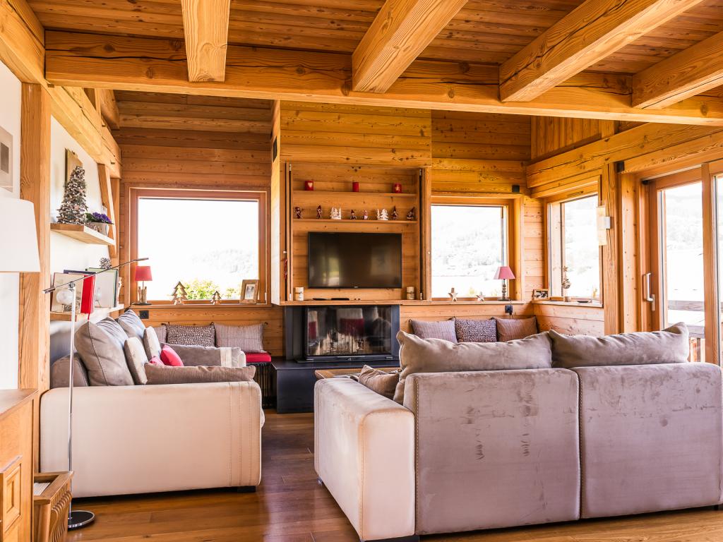 Chalet "La Gélinotte" MEGEVE-COMBLOUX, HIVER 2025-2026, 200 m2, 8-10 personnes, 5 chambres, vue panoramique, haut de gamme