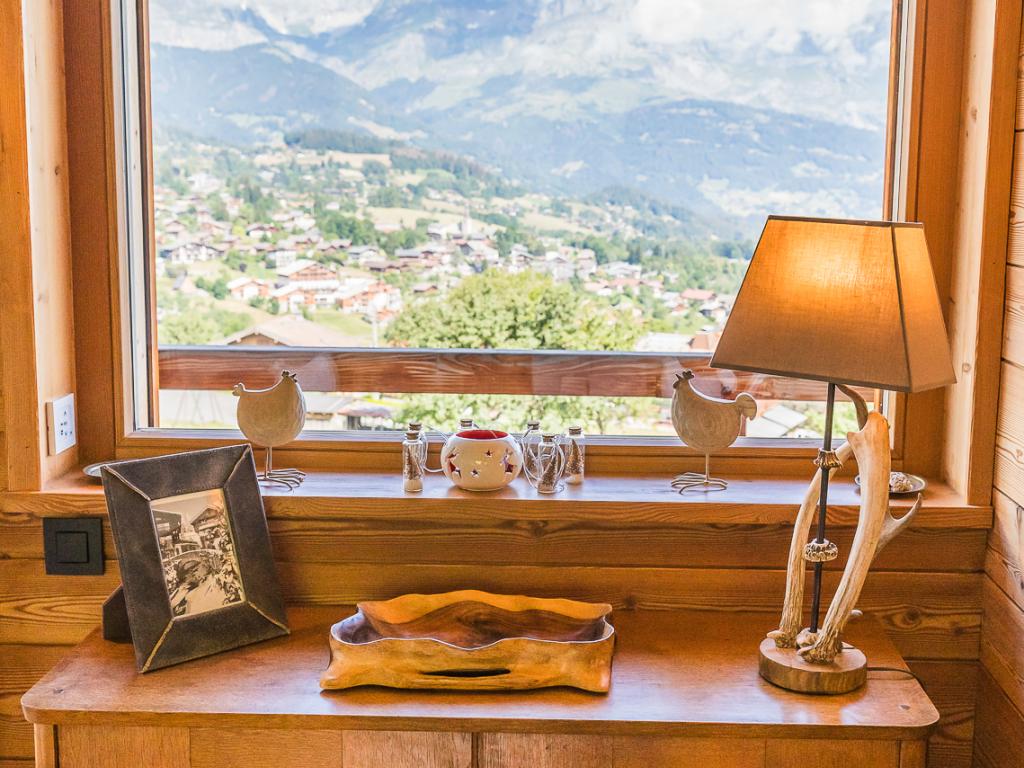 Chalet "La Gélinotte" MEGEVE-COMBLOUX, HIVER 2025-2026, 200 m2, 8-10 personnes, 5 chambres, vue panoramique, haut de gamme