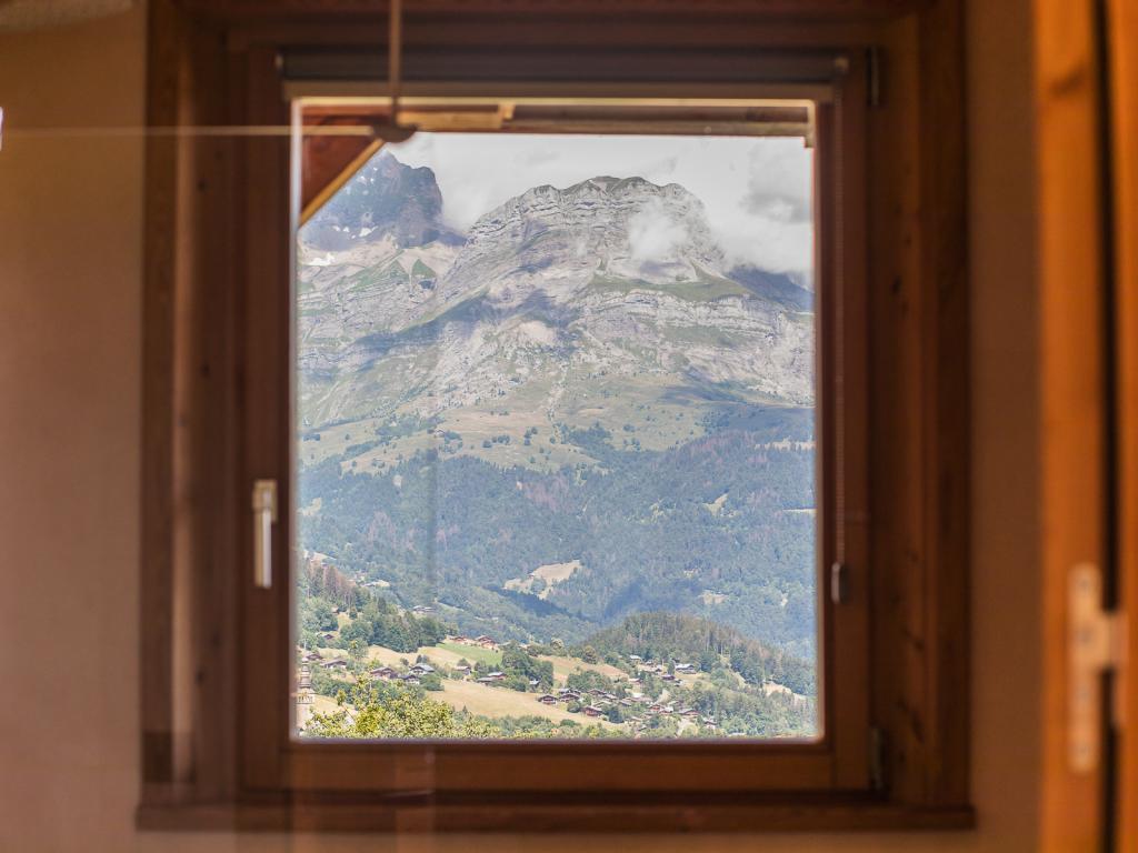 Chalet "La Gélinotte" MEGEVE-COMBLOUX, HIVER 2025-2026, 200 m2, 8-10 personnes, 5 chambres, vue panoramique, haut de gamme