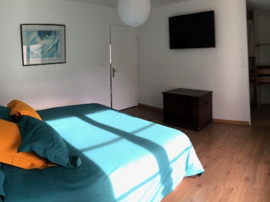 Loft dans Mas en pierre du 19ème avec jardin