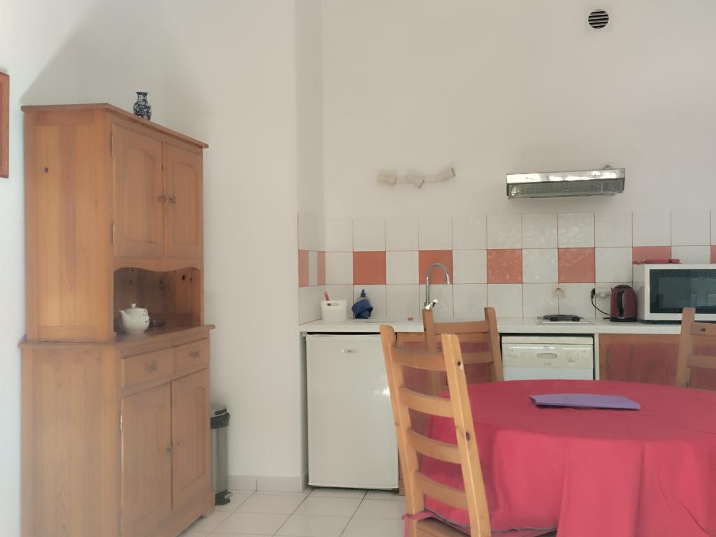 Addax, Logement 4 personnes, calme assuré.