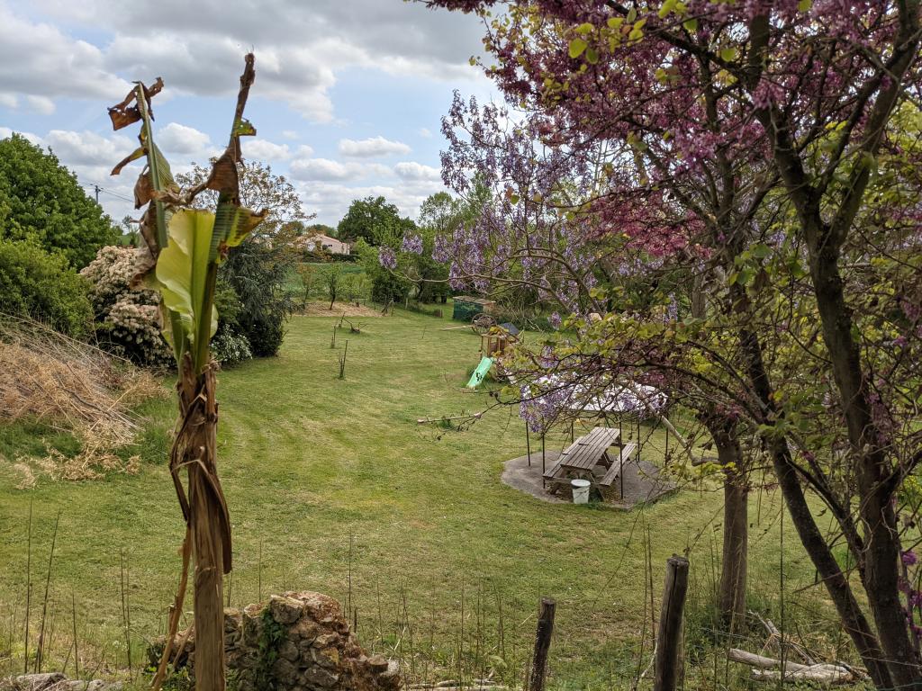 La Suite Longère : 2 chambres pour 5 avec terrasse vue sur le jardin et la piscine