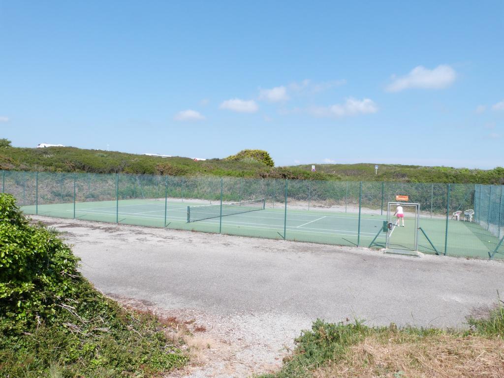 APPARTEMENT FACE A L'OCEAN, CLASSE 3 ETOILES AVEC TENNIS ET PISCINE