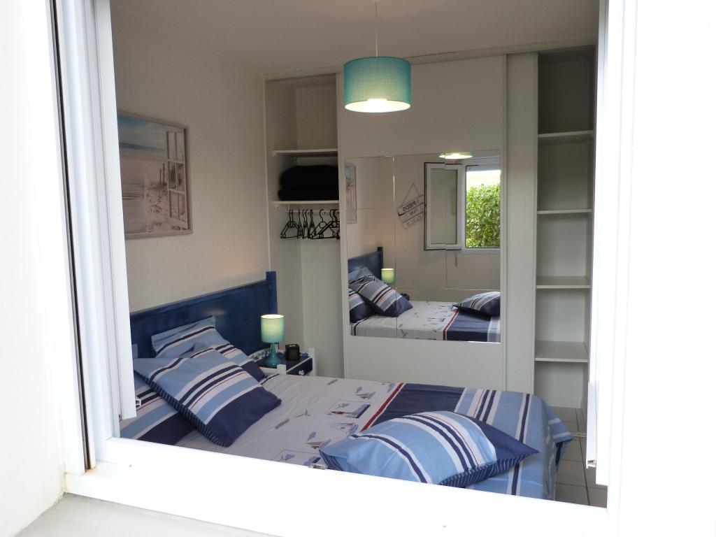 APPARTEMENT FACE A L'OCEAN, CLASSE 3 ETOILES AVEC TENNIS ET PISCINE