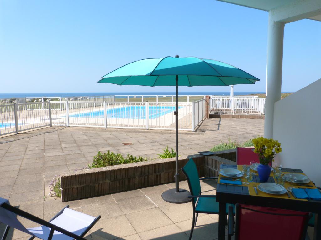 APPARTEMENT FACE A L'OCEAN, CLASSE 3 ETOILES AVEC TENNIS ET PISCINE