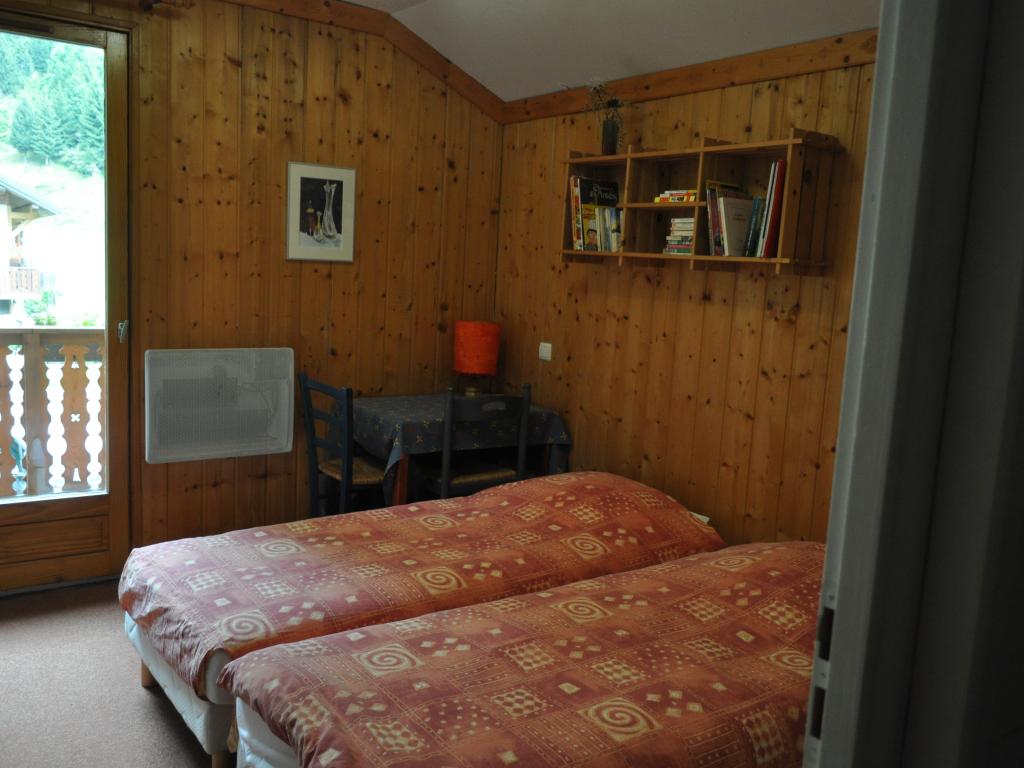 Une halte calme , simple, dans un environnement magnifique à 1500m d'altitude aux portes du parc de la Vanoise, adaptée aux enfants et aux seniors..