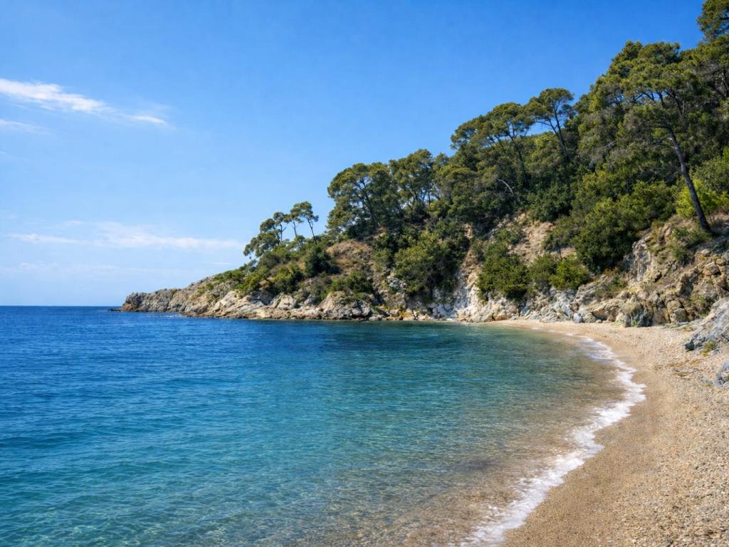 LOCATION VACANCES 🌿 Séjournez au cœur de la Presqu’île de Giens – Appartement familial avec terrasse 🌿 Envie de vacances entre mer, nature et village provençal ?
