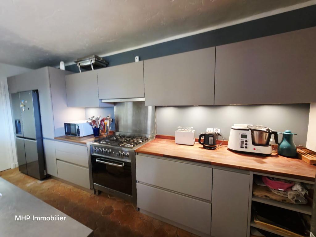 La Campanette, villa spacieuse, 7 chambres, 5 sdb, jardin, clim, piscine privée, stationnement