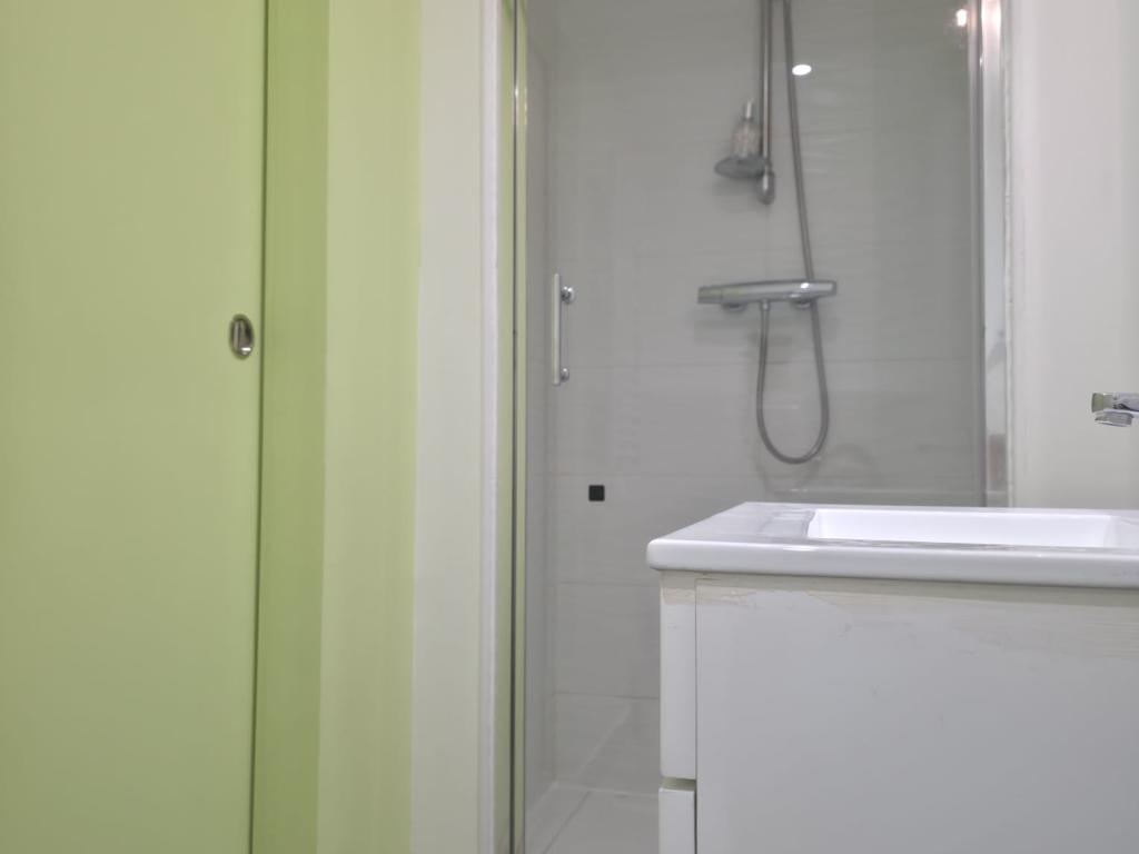 Le Virenque, appartement 2ch, terrasse, Nice Nord
