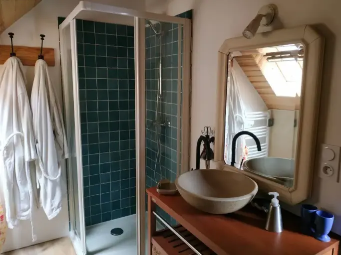 Agréable chambre d’hôtes dans maison éclusière