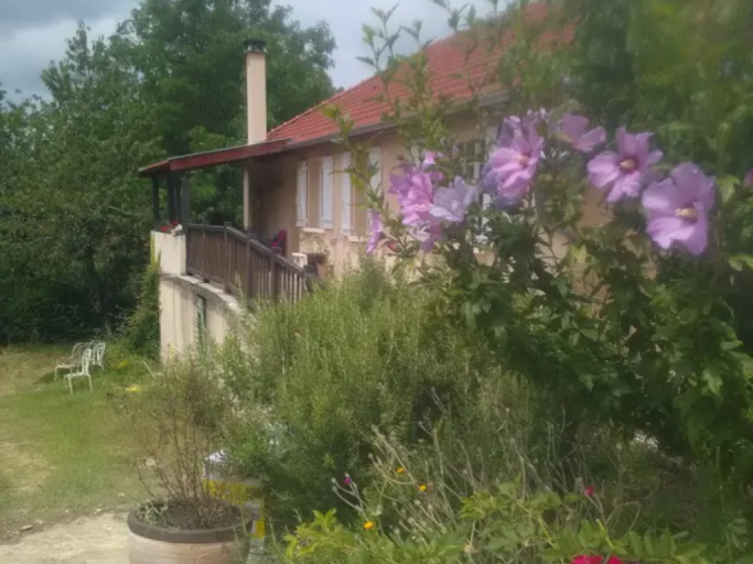 Belle maison dans la nature en plein Périgord Noir à DOMME