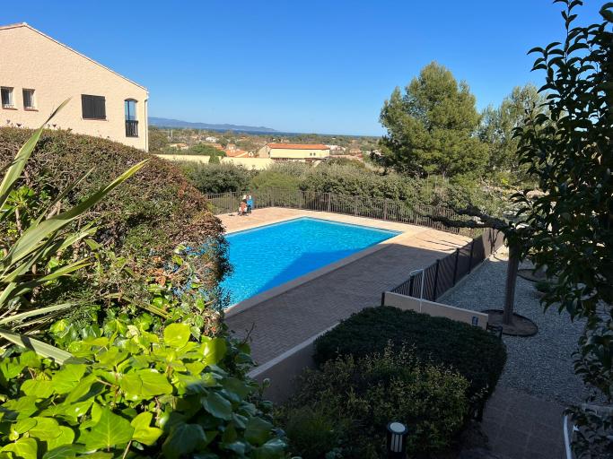GRAND STUDIO CLIMATISÉ AVEC PISCINE PRESQU'ÎLE DE GIENS