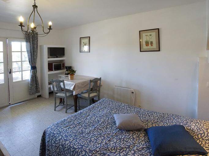 STUDIO PROCHE PLAGE BERGERIE PRESQU'ILE DE GIENS 12