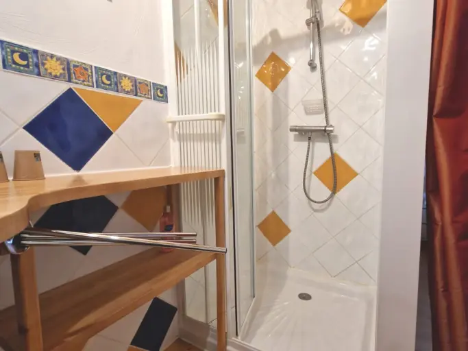 Gîte 2 personnes, vue Pyrénées, pleine nature, piscine