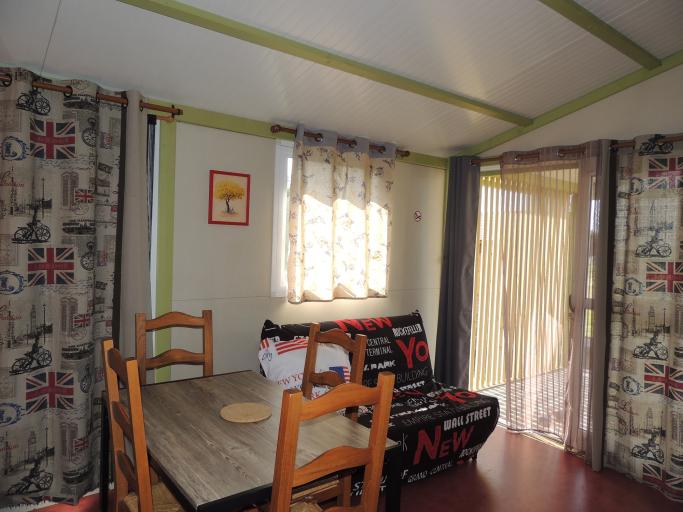chalet CANTAL location en gîte pour 4 personnes