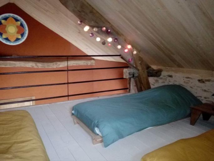 Lieu-dit Peyro Traxo,  Gîte entouré d'une belle nature Aveyronnaise ou le silence y est roi