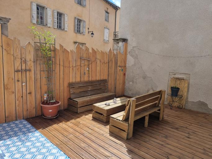 Maison La Vague en plein cœur du village de Meyrueis