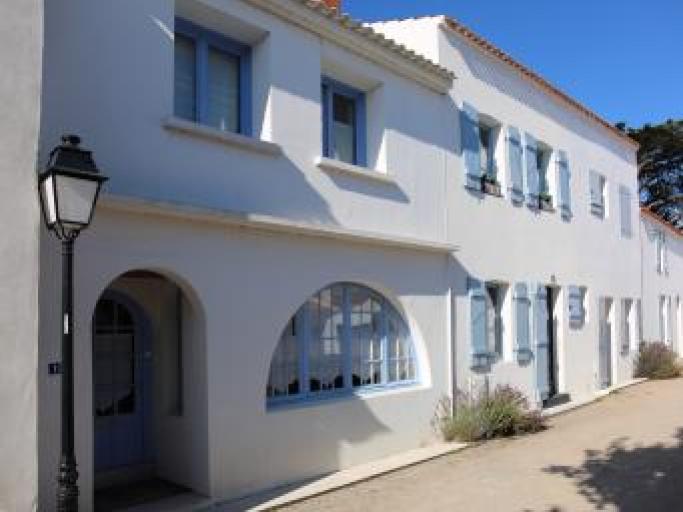 Comfortable Maison pour 10 à 50 metres de la mer- Noirmoutier (3 étoiles)