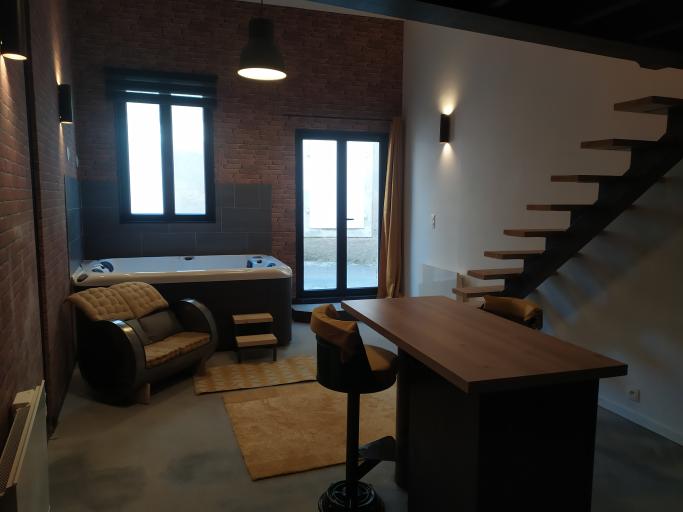 Spa mensignac : loft avec spa privatif