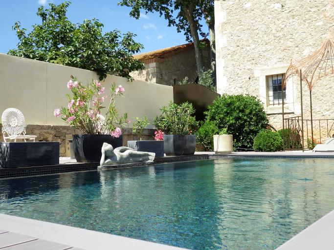 Chapelle du 18ème rénovée,  clim, piscine couverte, 5 mn CANAL du MIDI  *****