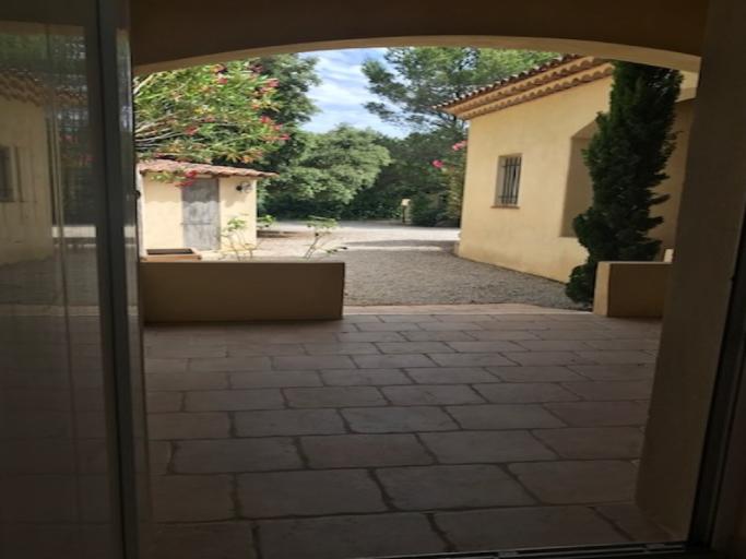 Duplex (2-4 p.) avec piscine au coeur des vignes