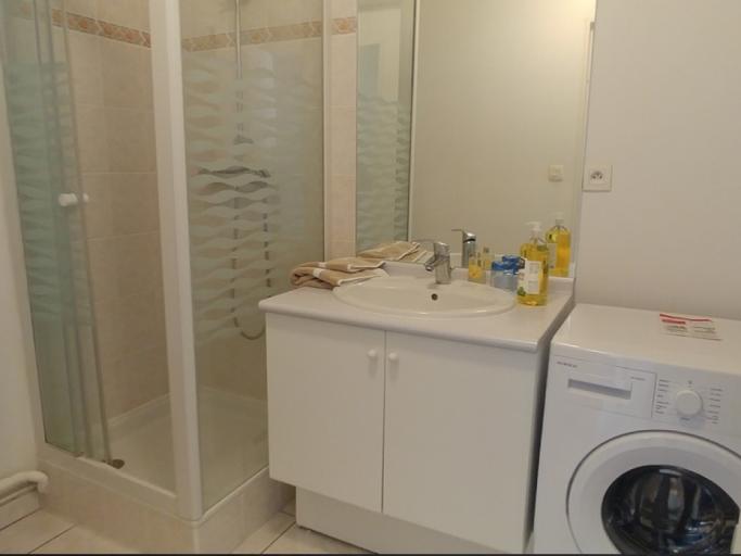 Appartement calme prés du port et des plages