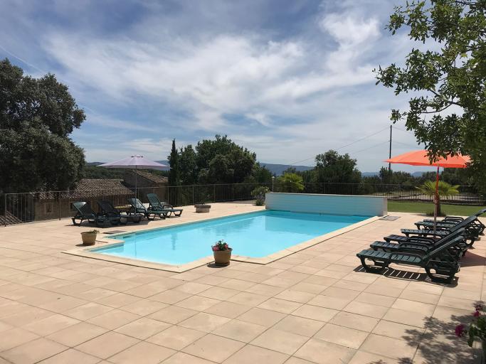 Gite tout confort avec piscine - La Ribelle en Provence