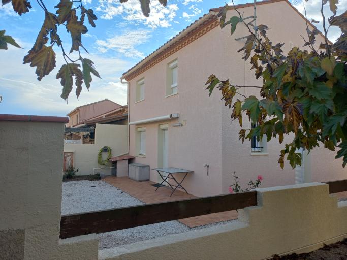 Spacieuse maison pour 6 personnes, proche de la plage et tout commerces.