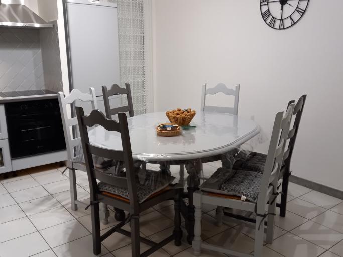 Spacieuse maison pour 6 personnes, proche de la plage et tout commerces.