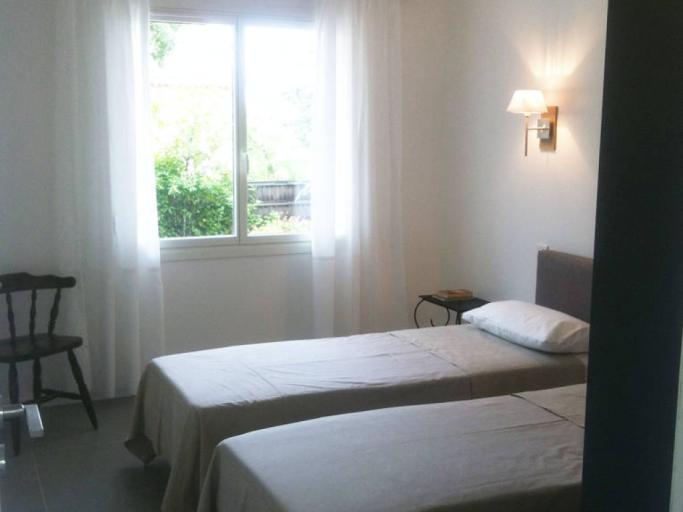 Appartement F4 Saint Raphael. Jardin, parking.  A pieds des plages