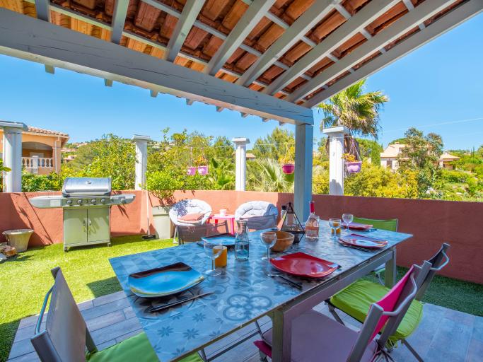 appartement, terrasse, jacuzzi, 600 m plage