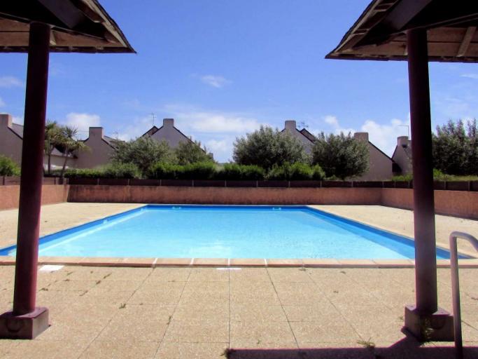 MAISON DE VACANCES - PISCINE