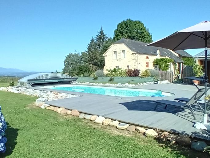 Jardin sur les Pyrénées "2 voyageurs"