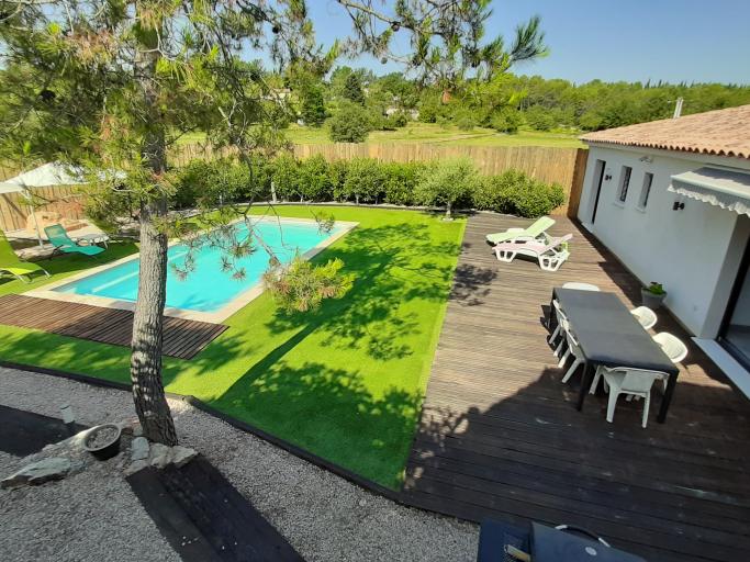 VILLA ET PISCINE INDÉPENDANTE PLEIN PIED 8 PERSONNES