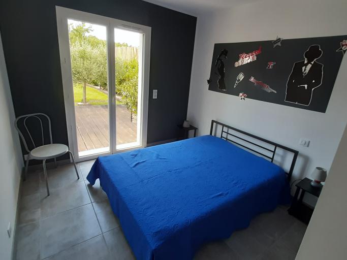 VILLA ET PISCINE INDÉPENDANTE PLEIN PIED 8 PERSONNES