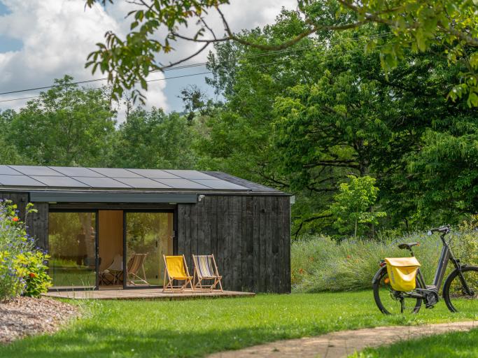 HAPA - Hébergement exceptionnel dans une K-Bane très confortable (Tiny house) en pleine nature au pied des Pyrénées