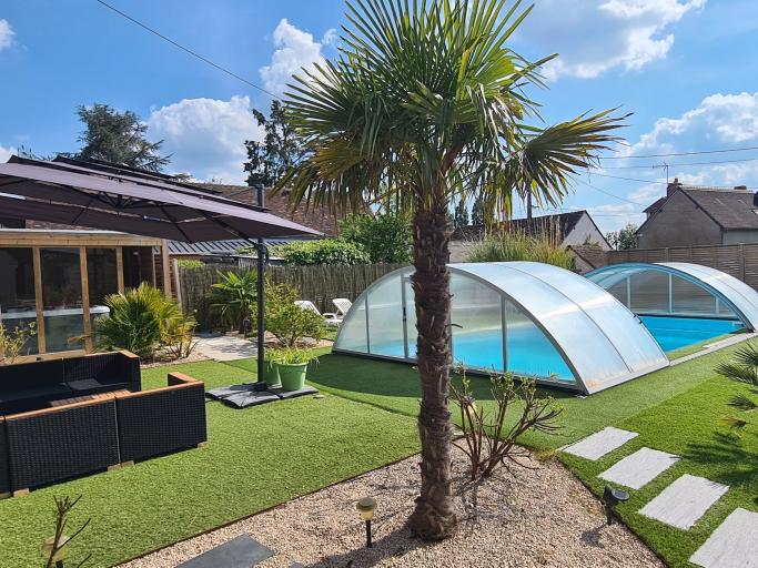 Grand Gîte avec piscine et jacuzzi