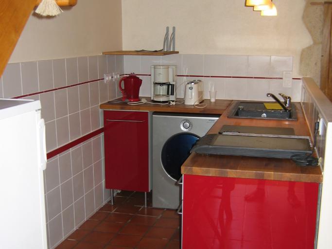 Maison du XVIII/XIXiéme au calme avec piscine LOCATION en haute saison du samedi 18h au samedi 12h sauf arrangement particulier avec le propriétaire