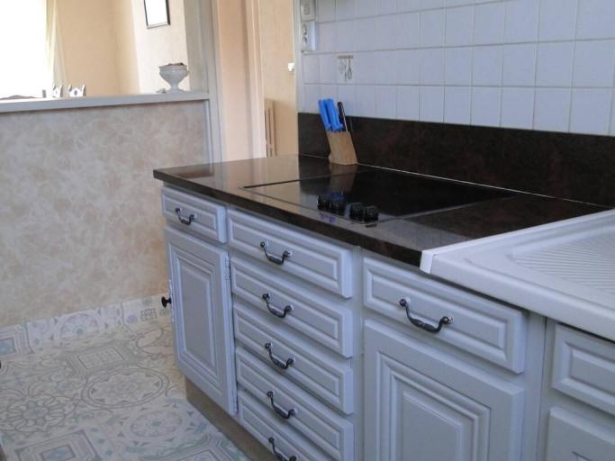 MEUBLÉ DE TOURISME, TOUT CONFORT, À 900 M DE LA PLAGE, 8 PERS.