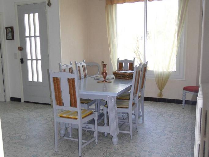 MEUBLÉ DE TOURISME, TOUT CONFORT, À 900 M DE LA PLAGE, 8 PERS.