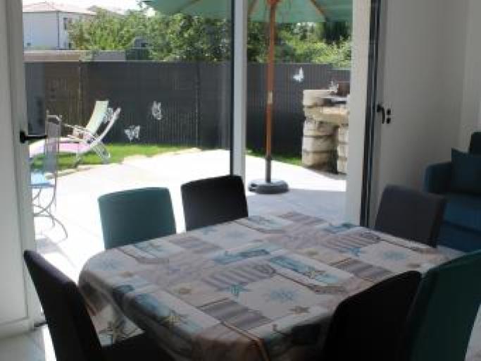 Maison PMR calme Labéllisée avec jardin parking privé proche de la grande motte et du grau du roi
