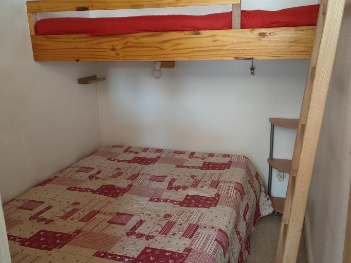 Le Corbier studio 32 m2 balcon sud vue pistes