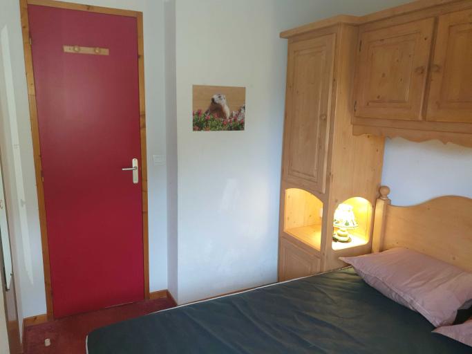 Valfréjus, Résidence LA TURRA (3*), Appt. 4/6 pers., Piscine chauffée - Sauna, au pied des pistes, balcon avec vue sur la Vanoise