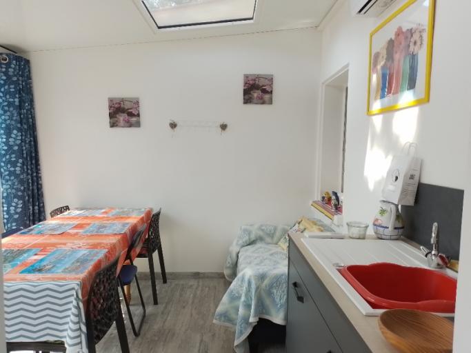 VILLA COURSES ET PLAGE A PIED