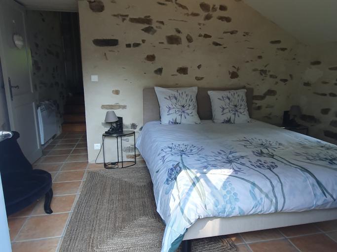 Besoin de vous ressourcer? Venez à Bellavita à la campagne, au calme. N'oubliez pas votre maillot de bain pour vous relaxer dans la piscine.