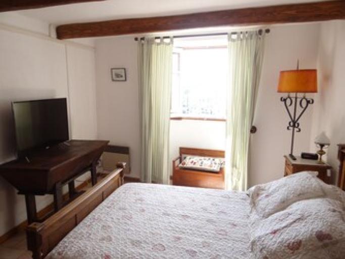 Mas Armati, maison de vacances du 18e avec piscine privée, entre Gard et Ardèche
